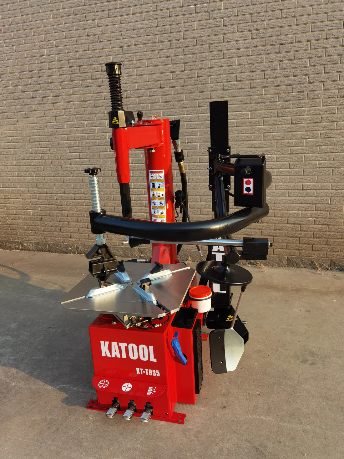 KT T835 Tire Changer Machine by KaTool - Image 10